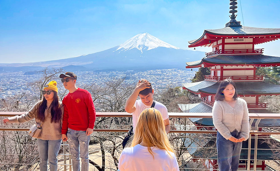 Observation Deck of Arakurayama Sengen Park