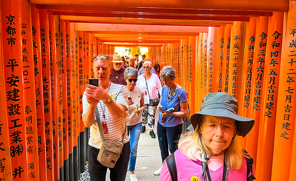 Fushimi Inari Taisha - Photo 39
