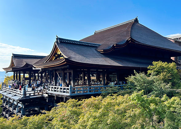 Kiyomizu-dera Temple