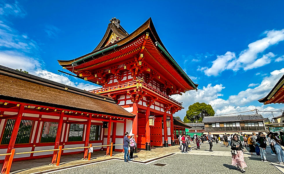 Fushimi Inari Taisha - Photo 6