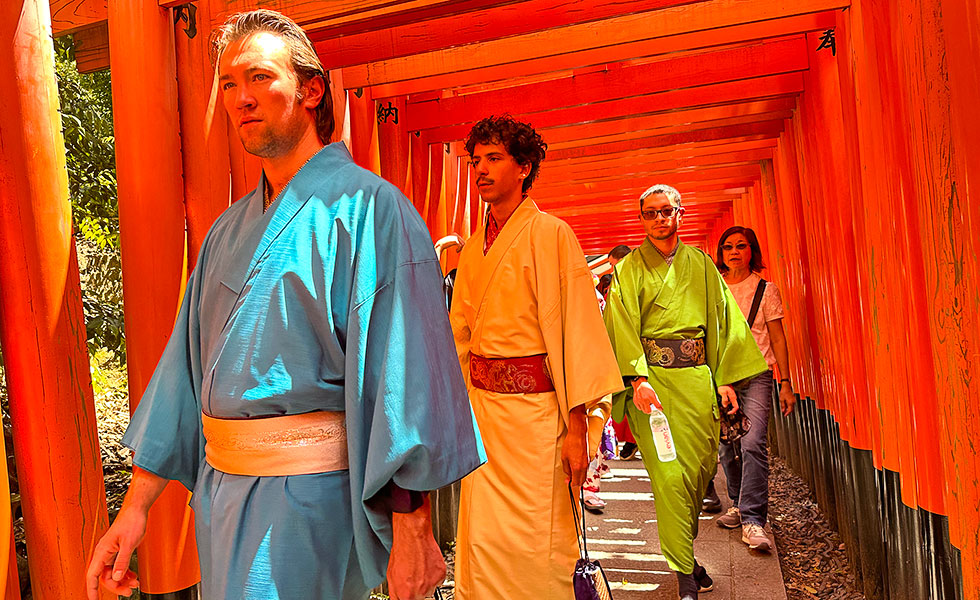 Fushimi Inari Taisha - Photo 33