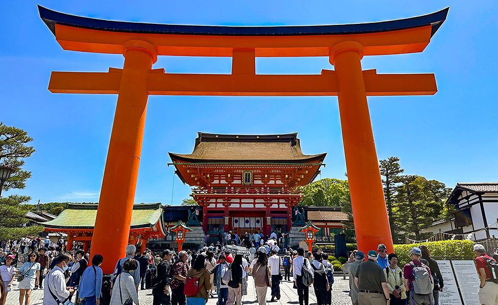 Fushimi Inari Taisha - Photo 4