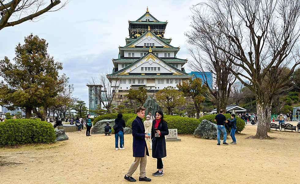 Osaka Castle - Photo 23