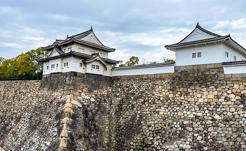 Osaka Castle - Photo 22