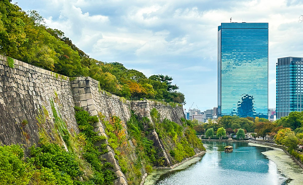 Osaka Castle - Photo 43