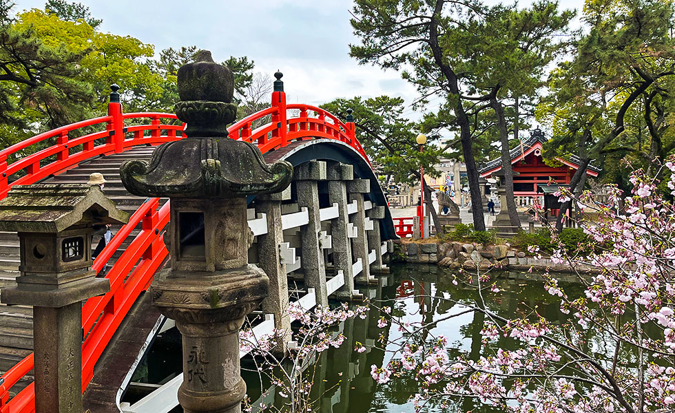 Sumiyoshi Taisha Shrine - Photo 8