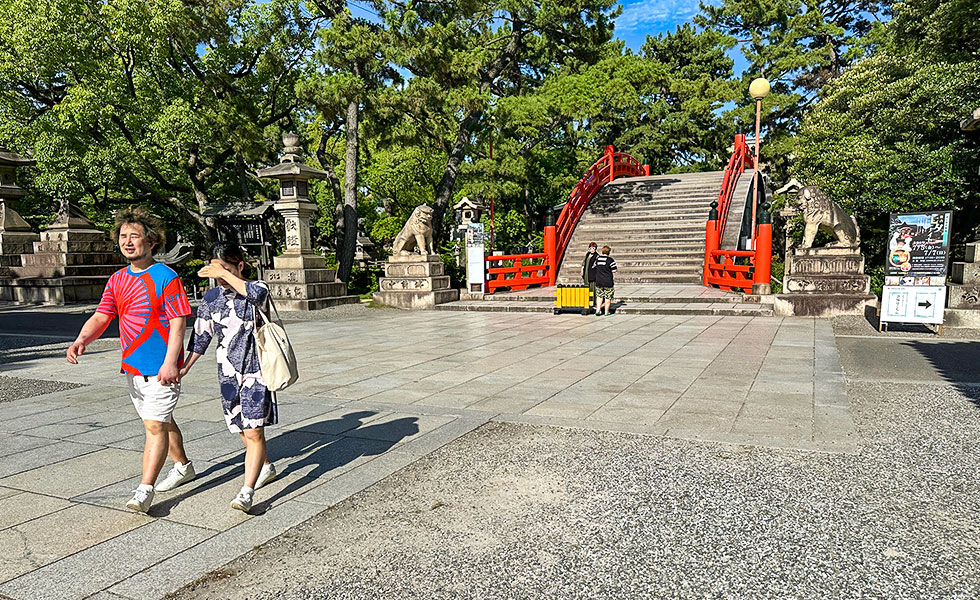 Sumiyoshi Taisha Shrine - Photo 9