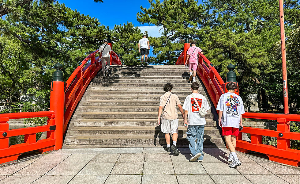 Sumiyoshi Taisha Shrine - Photo 6