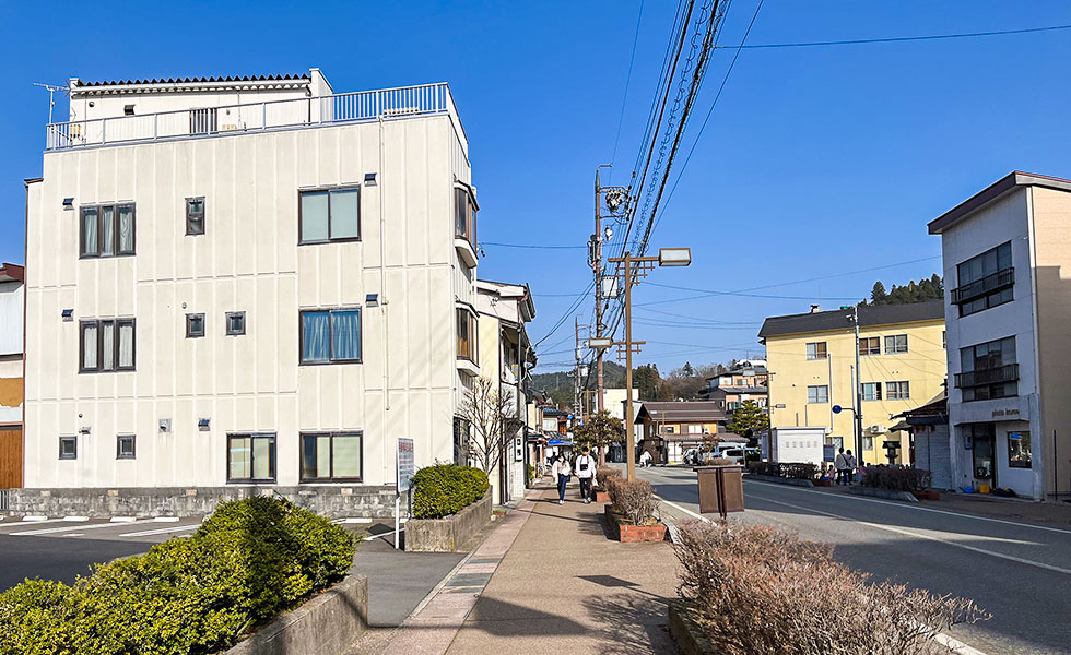 Takayama Streetscapes - Photo 25