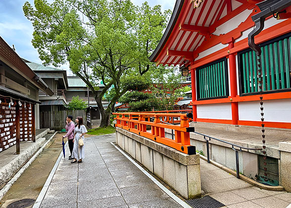 Ikuta Jinja Shrine - Photo 20