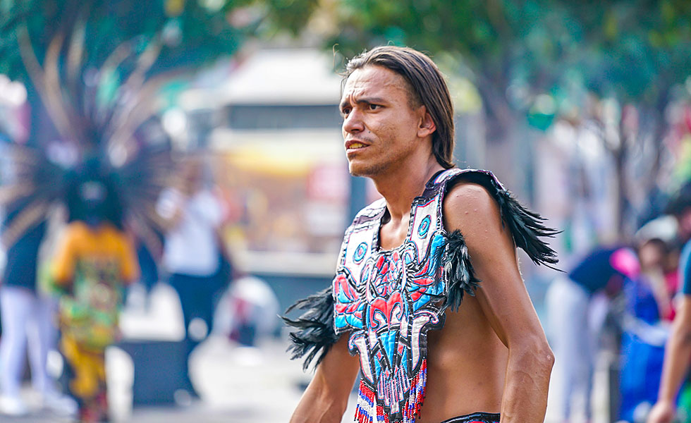Buskers & Performance on Zocalo Square - Photo 5