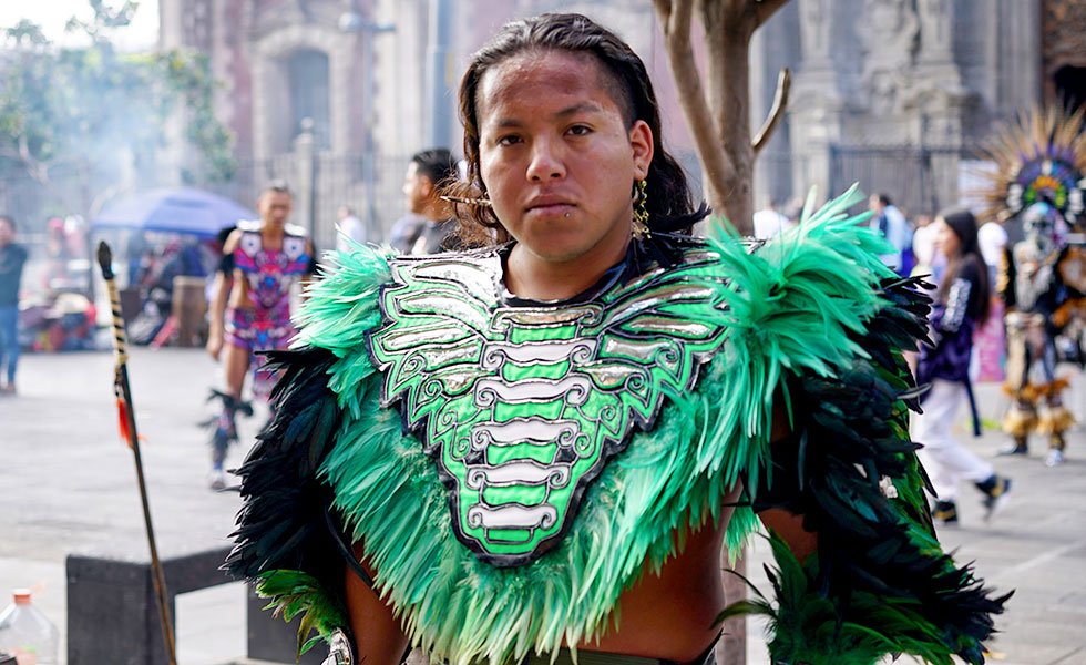 Buskers & Performance on Zocalo Square - Photo 2