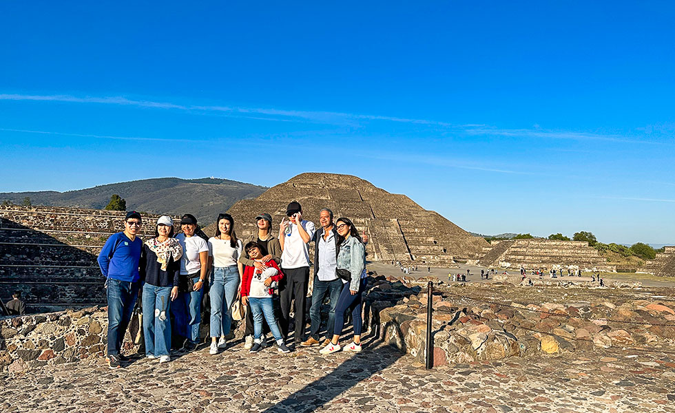 Pyramids of the Sun & Moon, Teotihuacan - Photo 11