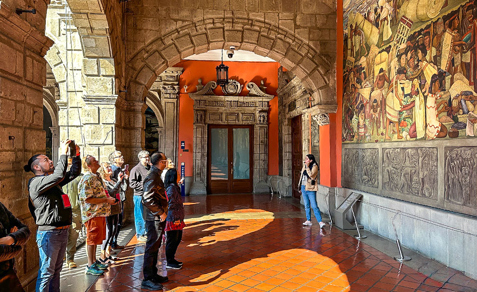 Palacio Nacional de Mexico - Photo 18