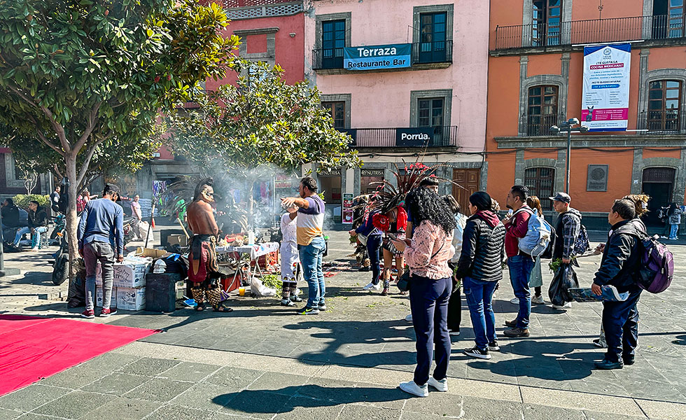 Zocalo Square in Mexico City - Photo 13