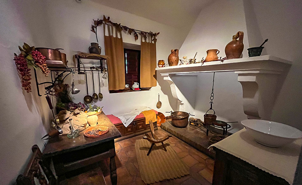 Museo Casa Natal de Cervantes - Photo 7
