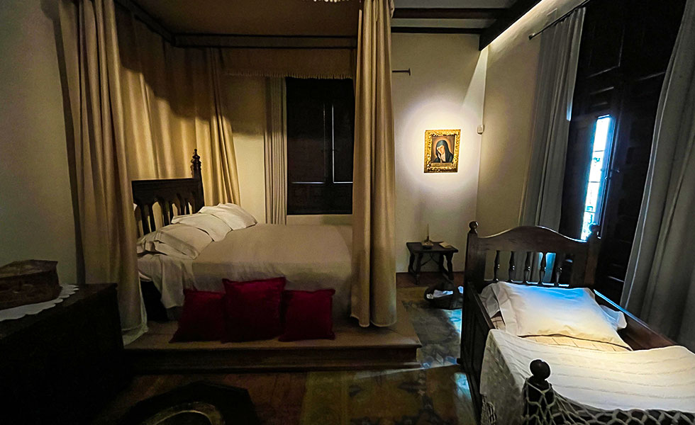 Museo Casa Natal de Cervantes - Photo 11