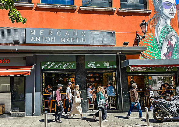 Mercado Anton Martin Market, Madrid