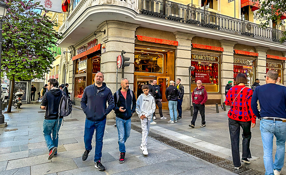 Museo Del Jamon, Madrid - Photo 12