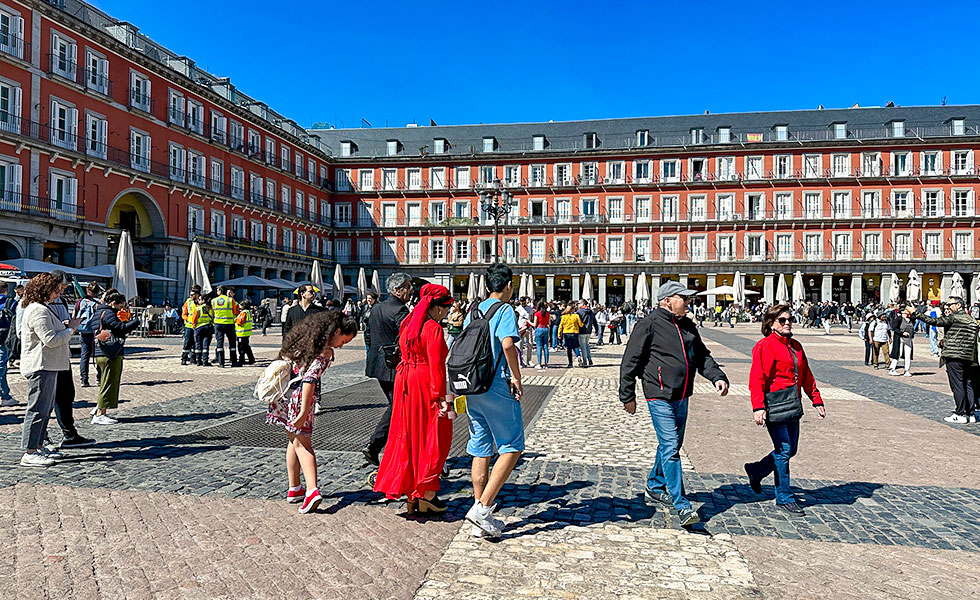 Plaza Mayor in Madrid - Photo 6