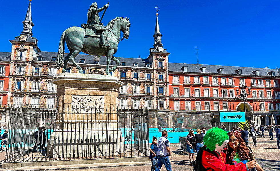 Plaza Mayor in Madrid - Photo 9