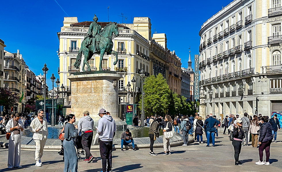 Estatua Ecuestre de Carlos III - Equestrian Statue of Charles III