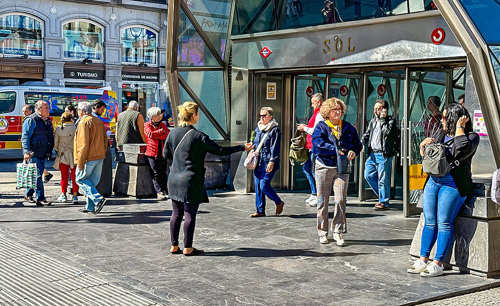 Puerta del Sol, Madrid - Photo 22
