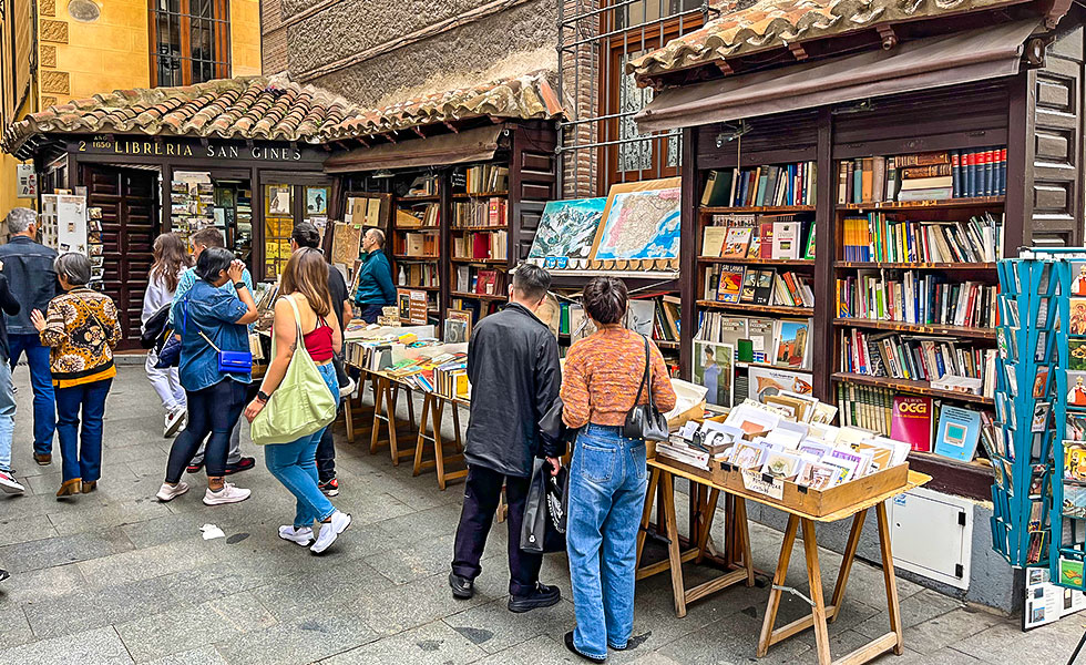 Strolling around Madrid - Photo 18
