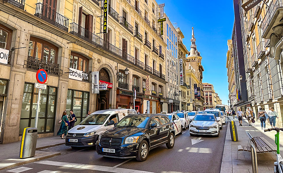 Strolling around Madrid - Photo 28
