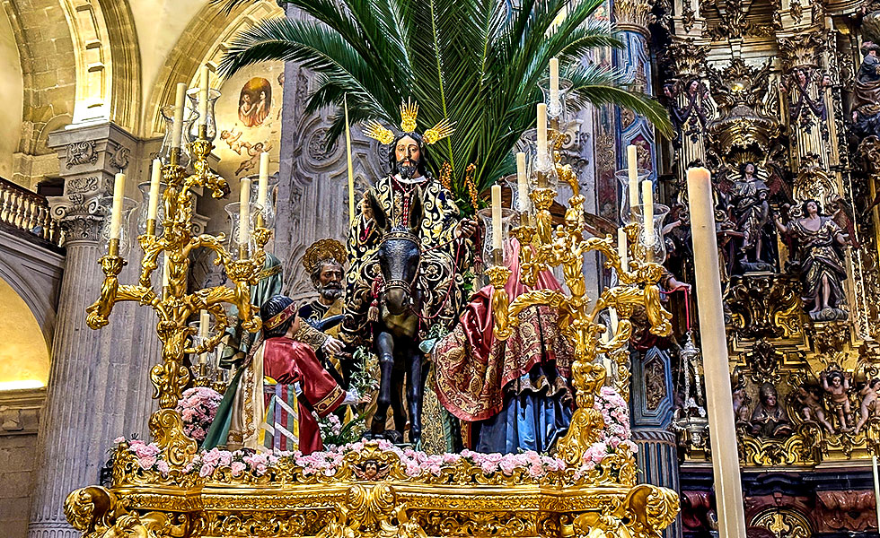 Iglesia Colegial del Divino Salvador, Seville - Photo 10