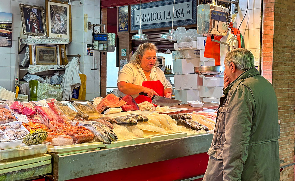 Mercado De Triana, Market in Seville - Photo 20