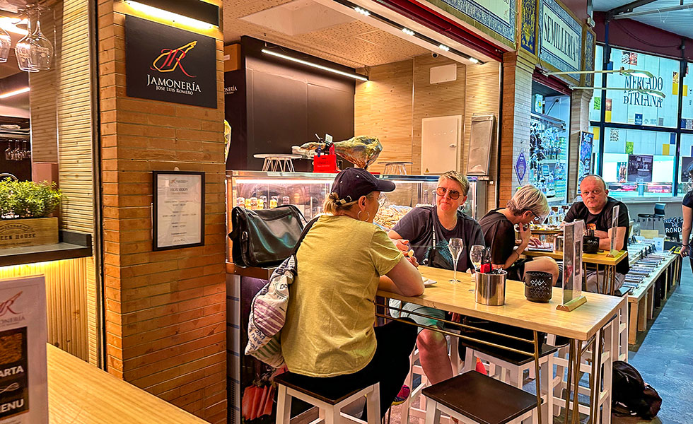 Mercado De Triana, Market in Seville - Photo 18