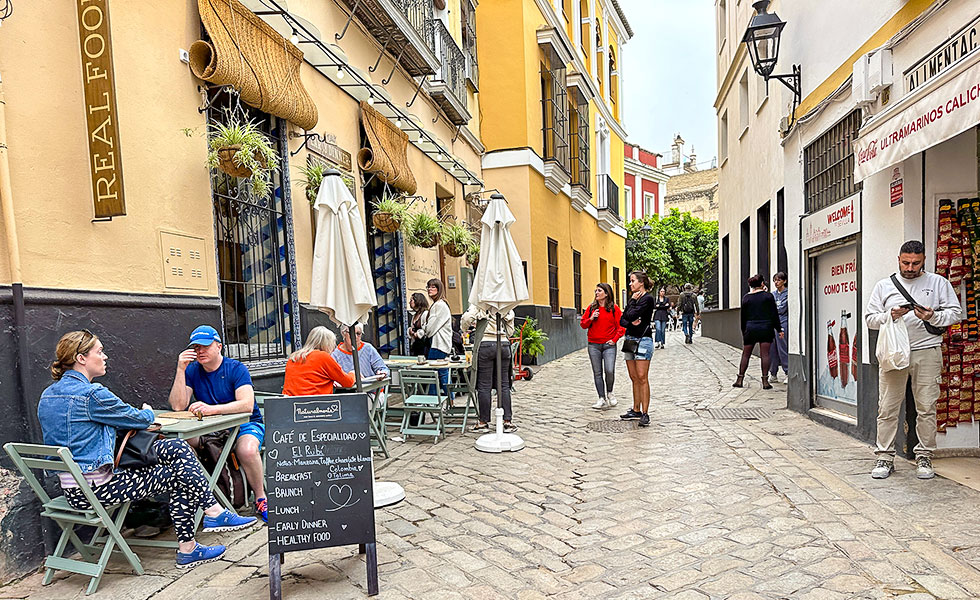 Seville Old Town - Photo 2