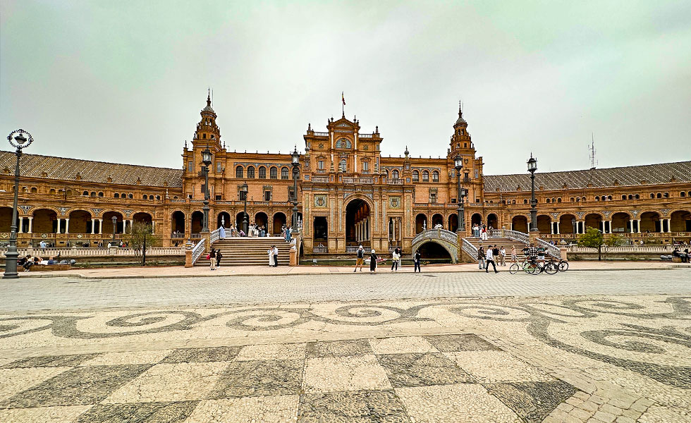 Plaza de Espana, Seville - Photo 1