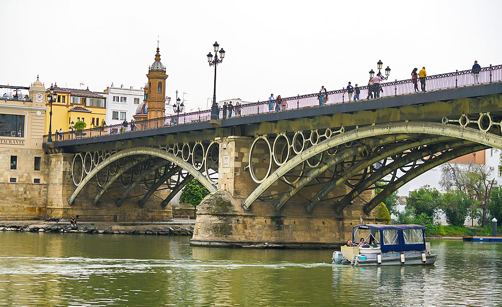 Puente de Isabel II, Seville - Photo 3