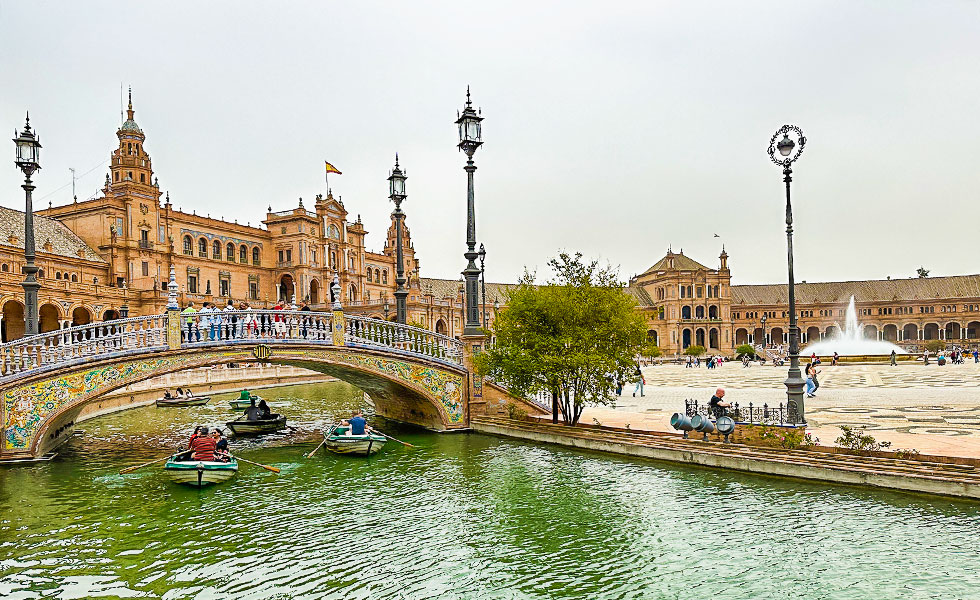 Plaza de Espana, Seville - Photo 11
