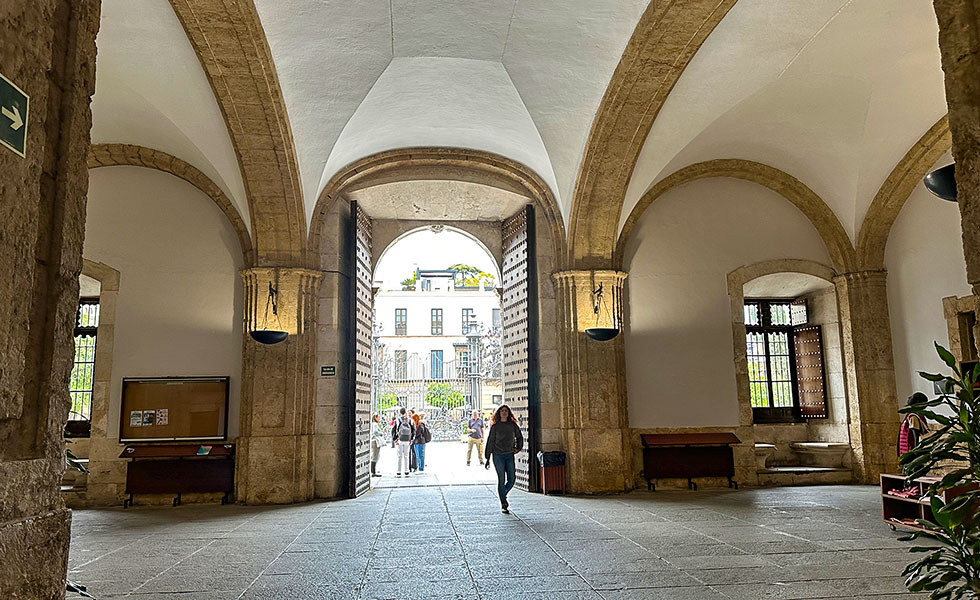 University of Seville - Photo 4