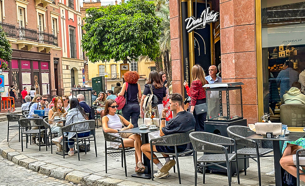 A Glance of Seville - Photo 17