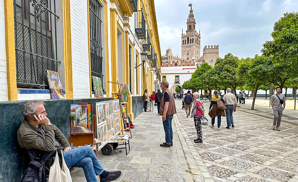 A Glance of Seville - Photo 3