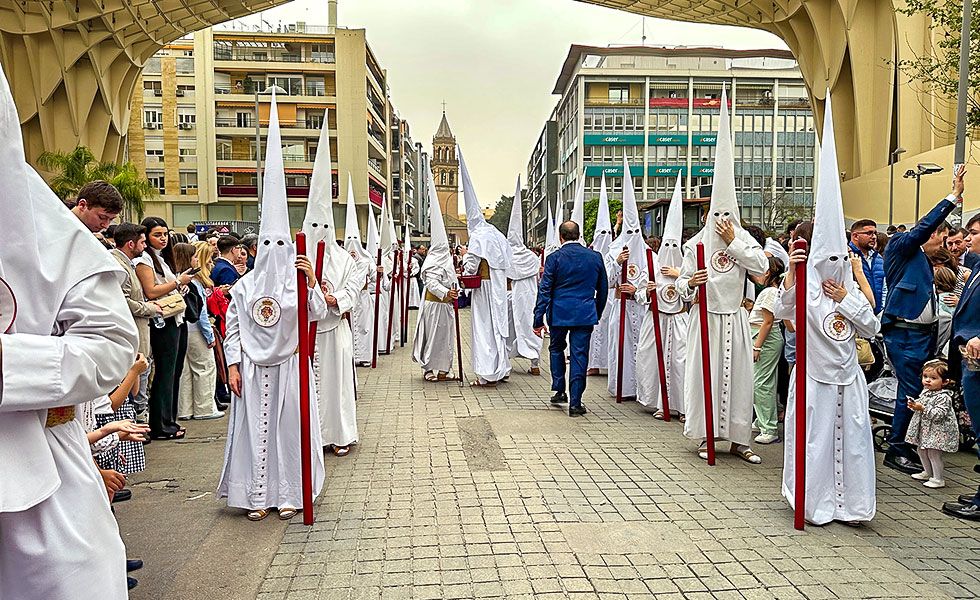 Semana Santa Procession in Seville - Photo 27