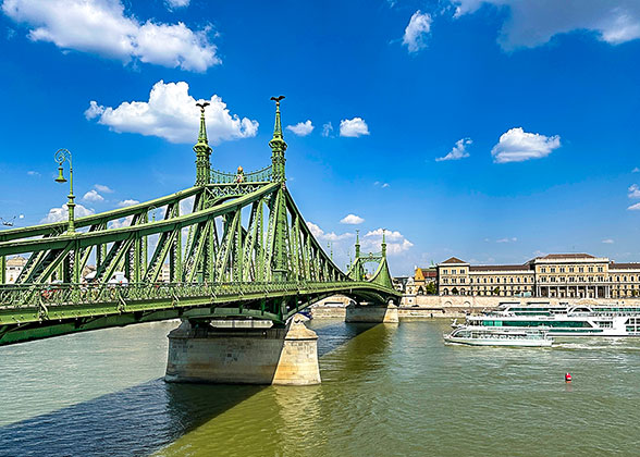 Liberty Bridge, Budapest