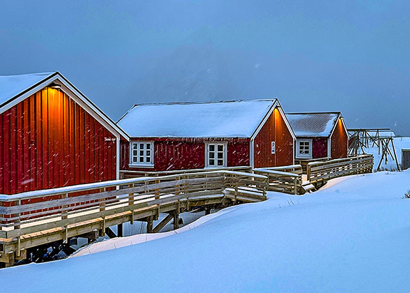 Reine Town