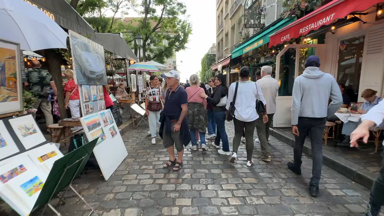 Enjoy Food and Art in Paris