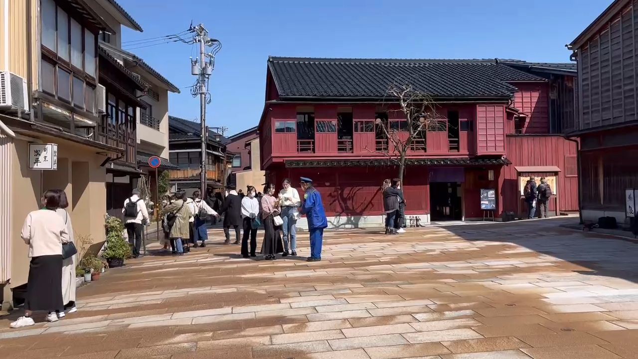 Higashi-chaya Old District