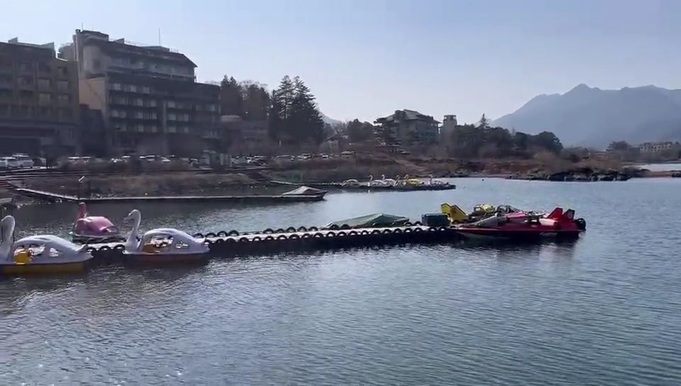 Getting on the Sightseeing Boat Appare