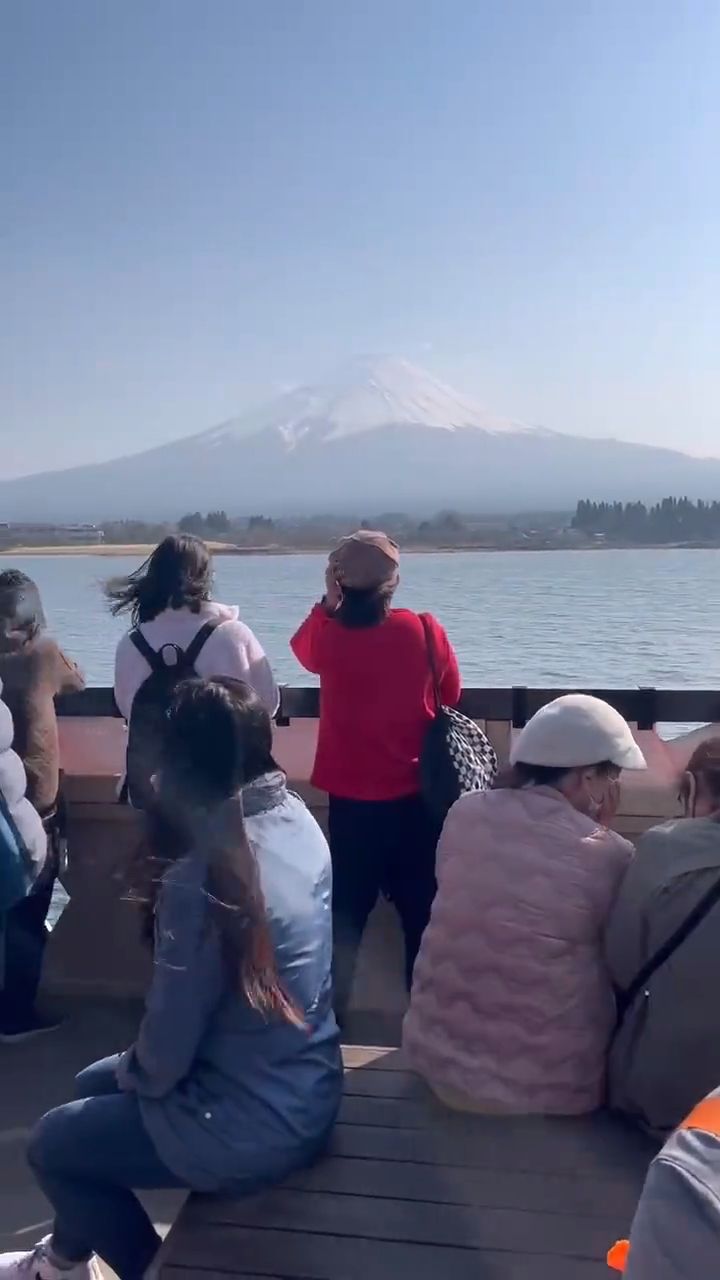 Lake Kawaguchi Cruise