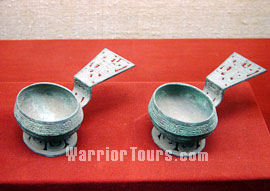 Spoon for ladling out wine with tile design, Western Zhou Dynasty, Shaanxi Provincial History Museum