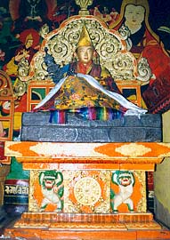 Tibetan Buddhism - Statue of the 9th Dalai Lama in Lhasa