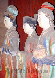 Clay figures of maids in Song Dynasty, Jinci Temple, Taiyuan, Shanxi