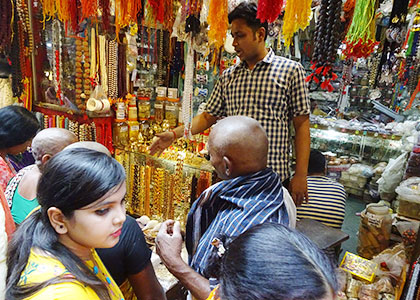 Traditional Accessories